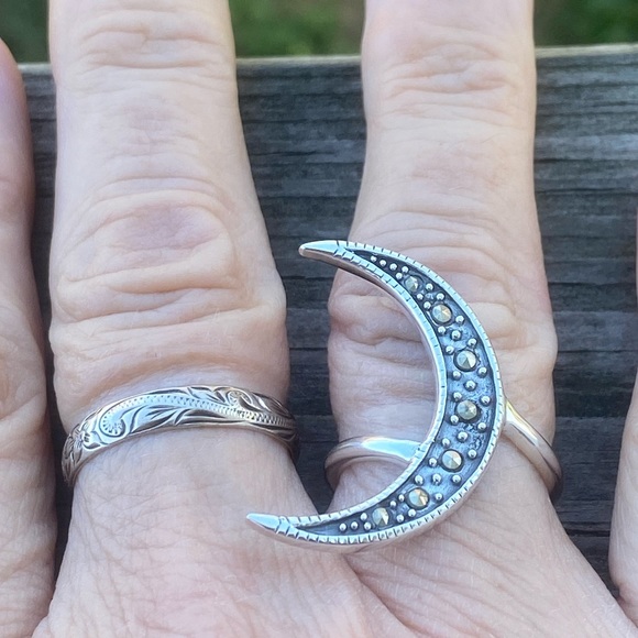 SOLD 💲Crescent Moon Ring .925 Sterling Silver w/ Marcasite large Peter Stone - Picture 9 of 9